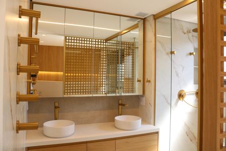 Apartamento para alugar com 135m², 3 quartos e 2 vagasBanheiro 1