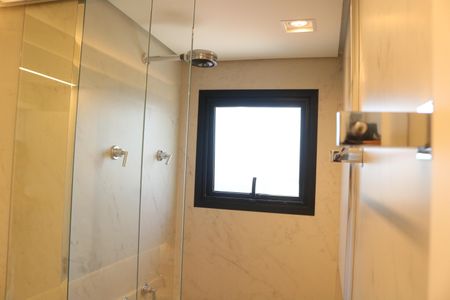 Apartamento para alugar com 135m², 3 quartos e 2 vagasBanheiro 3