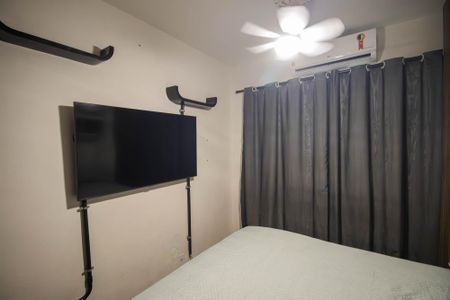 Quarto 1 de apartamento para alugar com 2 quartos, 82m² em Brasilândia, São Gonçalo