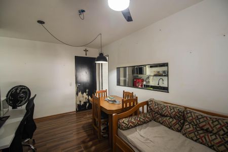 Sala de apartamento para alugar com 2 quartos, 82m² em Brasilândia, São Gonçalo