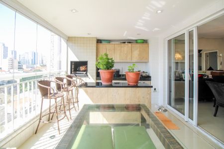 Apartamento à venda com 141m², 3 quartos e 2 vagasVaranda