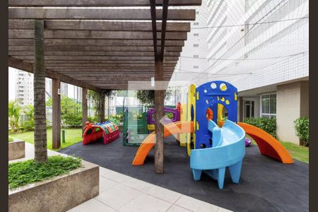 Apartamento à venda com 141m², 3 quartos e 2 vagasÁrea comum - Playground