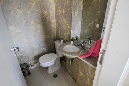 Apartamento à venda com 141m², 3 quartos e 2 vagasQuarto Suite 3 - Lavabo