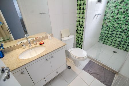 Apartamento à venda com 141m², 3 quartos e 2 vagasQuarto Suite 1 - Banheiro