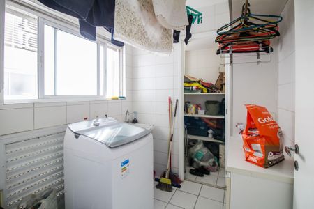 Apartamento à venda com 141m², 3 quartos e 2 vagasLavanderia 