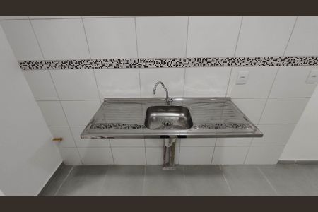 Apartamento para alugar com 43m², 2 quartos e sem vaga Apartamento para alugar com 43m², 2 quartos e sem vagaCozinha e Área de Serviço