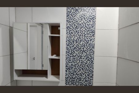 Apartamento para alugar com 43m², 2 quartos e sem vaga Apartamento para alugar com 43m², 2 quartos e sem vagaBanheiro