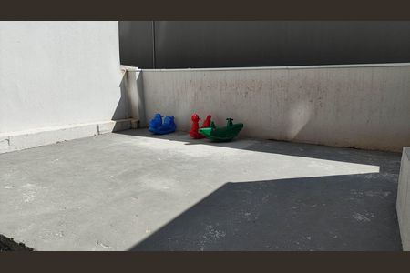 Apartamento para alugar com 43m², 2 quartos e sem vaga Apartamento para alugar com 43m², 2 quartos e sem vagaPlayground