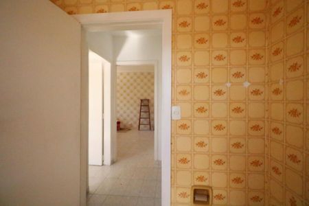 Casa à venda com 88m², 2 quartos e 2 vagas Casa à venda com 88m², 2 quartos e 2 vagasBanheiro