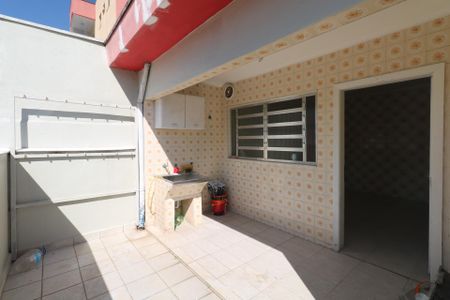 Casa à venda com 88m², 2 quartos e 2 vagas Casa à venda com 88m², 2 quartos e 2 vagasÁrea de Serviço