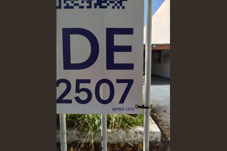 Casa à venda com 88m², 2 quartos e 2 vagas Casa à venda com 88m², 2 quartos e 2 vagasPlaca WYNY - 1472