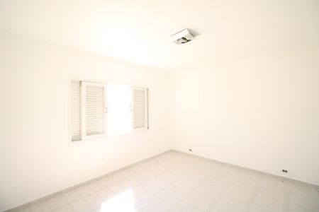 Casa à venda com 88m², 2 quartos e 2 vagas Casa à venda com 88m², 2 quartos e 2 vagasQuarto 2
