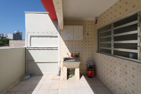 Casa à venda com 88m², 2 quartos e 2 vagas Casa à venda com 88m², 2 quartos e 2 vagasÁrea de Serviço