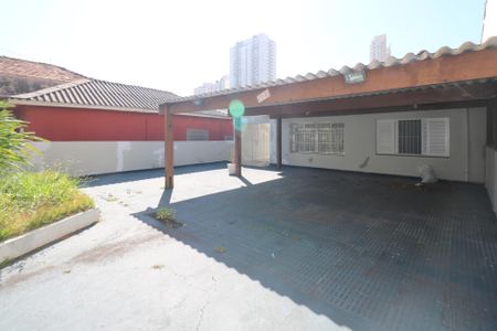 Casa à venda com 88m², 2 quartos e 2 vagas Casa à venda com 88m², 2 quartos e 2 vagasQuintal e Garagem