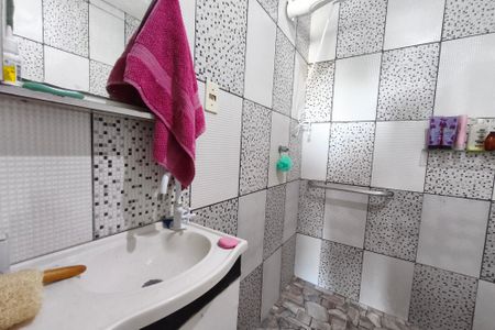 Casa à venda com 90m², 2 quartos e 4 vagasBanheiro