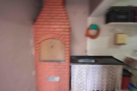 Casa à venda com 180m², 3 quartos e 2 vagasChurrasqueira