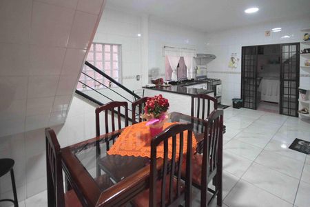 Casa à venda com 180m², 3 quartos e 2 vagasSala de Jantar