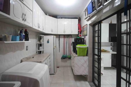 Casa à venda com 180m², 3 quartos e 2 vagasÁrea de Serviço