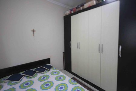 Casa à venda com 180m², 3 quartos e 2 vagasQuarto 02