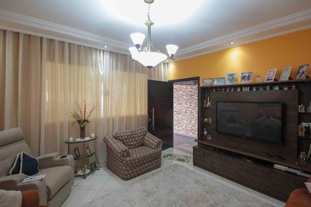 Sala de casa à venda com 3 quartos, 180m² em Vila Ema, São Paulo