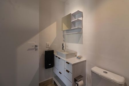 Apartamento para alugar com 45m², 2 quartos e sem vagaBanheiro