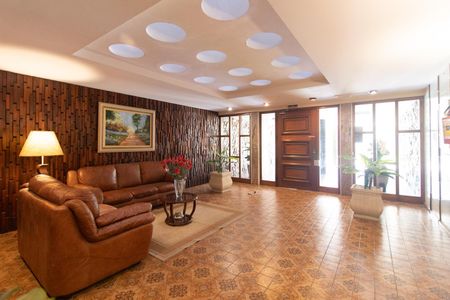 Apartamento para alugar com 195m², 3 quartos e 1 vagaHall social