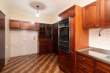 Apartamento para alugar com 195m², 3 quartos e 1 vagaCozinha