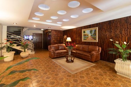 Apartamento para alugar com 195m², 3 quartos e 1 vagaHall social