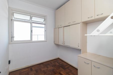 Apartamento para alugar com 195m², 3 quartos e 1 vagaQuarto de Serviço