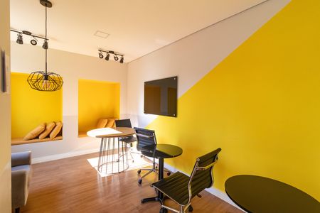 Apartamento para alugar com 36m², 2 quartos e sem vaga Apartamento para alugar com 36m², 2 quartos e sem vagaÁrea comum - Home Office