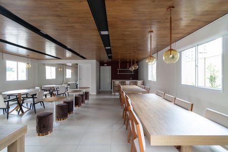 Apartamento para alugar com 36m², 2 quartos e sem vaga Apartamento para alugar com 36m², 2 quartos e sem vagaÁrea comum - Salão de Festas