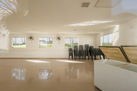 Apartamento para alugar com 48m², 2 quartos e 1 vagaÁrea comum - Salão de festas