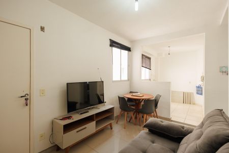 Sala de apartamento para alugar com 2 quartos, 48m² em Vila São José, Taubaté