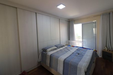 Casa à venda com 226m², 4 quartos e 5 vagasSuíte 1