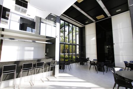 Apartamento à venda com 154m², 4 quartos e 3 vagasÁrea comum - Salão de festas