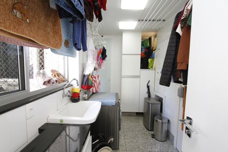 Apartamento à venda com 154m², 4 quartos e 3 vagasÁrea de Serviço