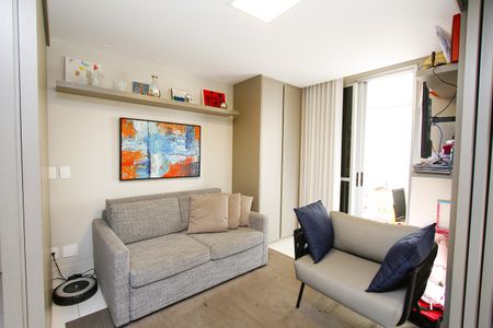 Apartamento à venda com 154m², 4 quartos e 3 vagasQuarto 