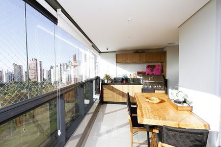 Apartamento à venda com 154m², 4 quartos e 3 vagasVaranda da Sala