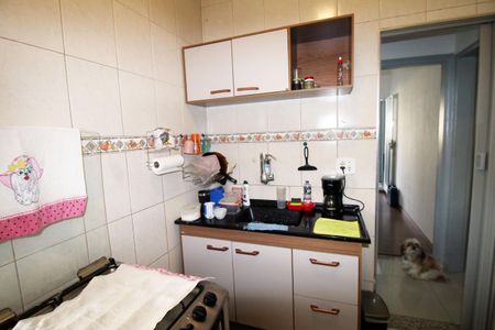 Apartamento à venda com 60m², 3 quartos e 2 vagasCozinha