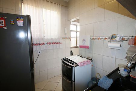 Apartamento à venda com 60m², 3 quartos e 2 vagasCozinha