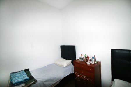 Apartamento à venda com 60m², 3 quartos e 2 vagasQuarto 2