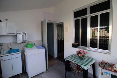 Apartamento à venda com 60m², 3 quartos e 2 vagasÁrea de Serviço