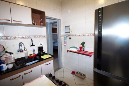 Apartamento à venda com 60m², 3 quartos e 2 vagasCozinha