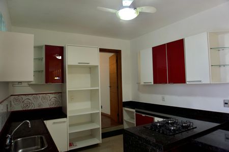 Casa à venda com 200m², 3 quartos e 1 vagaCozinha