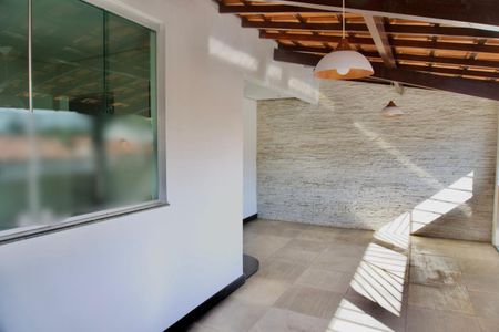 Casa à venda com 200m², 3 quartos e 1 vagaEntrada Casa