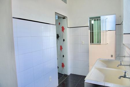 Casa à venda com 200m², 3 quartos e 1 vagaÁrea de Serviço