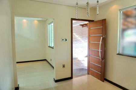 Casa à venda com 200m², 3 quartos e 1 vagaSala