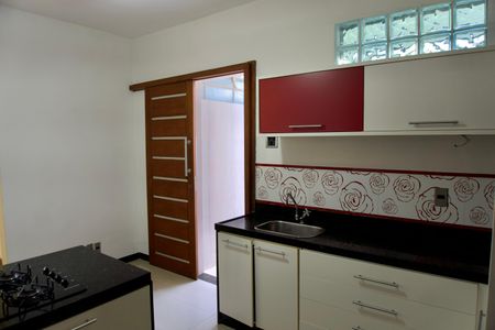 Casa à venda com 200m², 3 quartos e 1 vagaCozinha