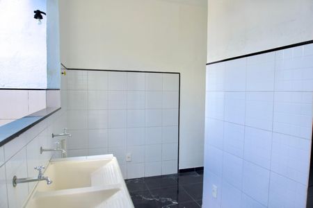 Casa à venda com 200m², 3 quartos e 1 vagaÁrea de Serviço