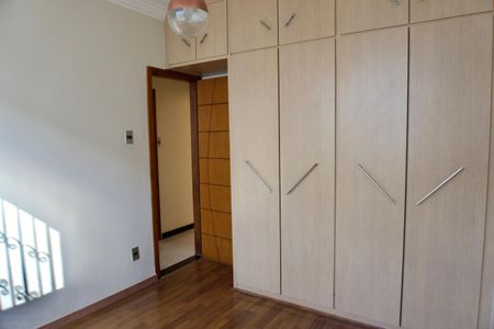Casa à venda com 200m², 3 quartos e 1 vagaQuarto 2